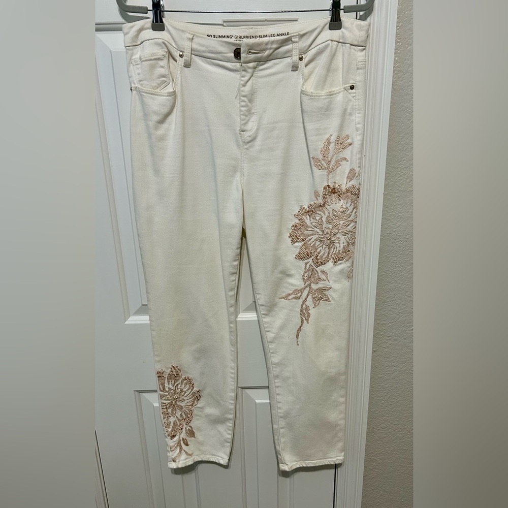 Chico's Cream Floral Embroidered Skinny Jeans